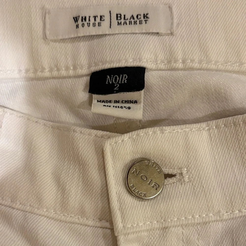 White House Black Market White Cargo-Style Skinny Jeans - Picture 3 of 4